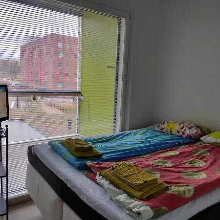 Pensión Helsinki Yksityinen-private-частный In Shared Flat Among Centre-university-bustrainstation