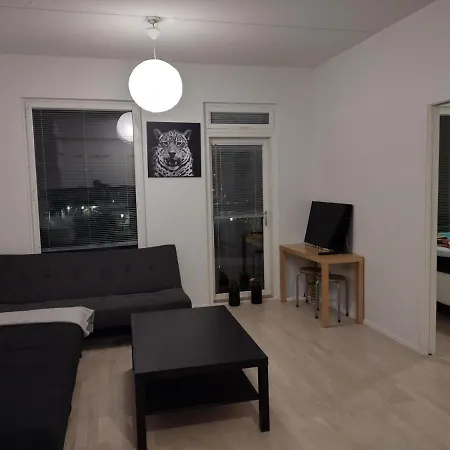 Helsinki Yksityinen-private-частный In Shared Flat Among Centre-university-bustrainstation Pensión *